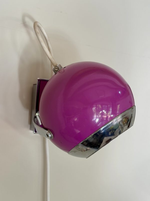 Space age 'eyeball' wandlampje