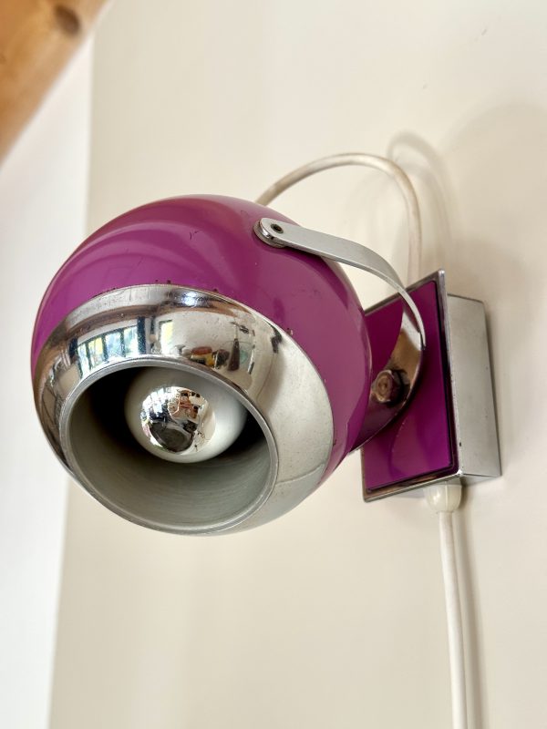 Space age 'eyeball' wandlampje