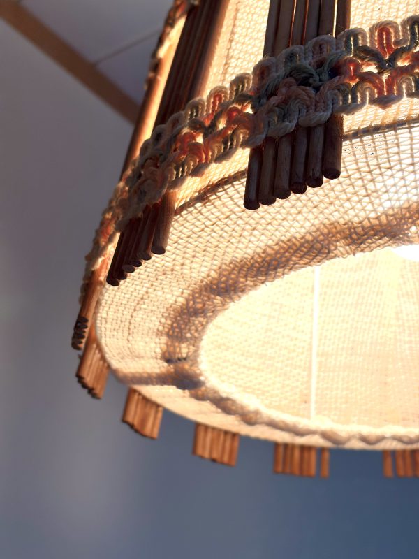 Hanglamp van jute en teak van Massive