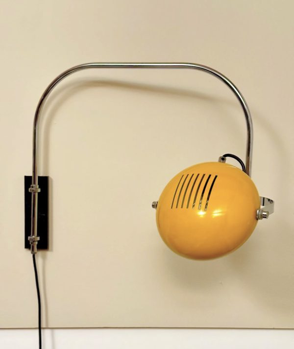 Gele Space age wandlamp, Herda