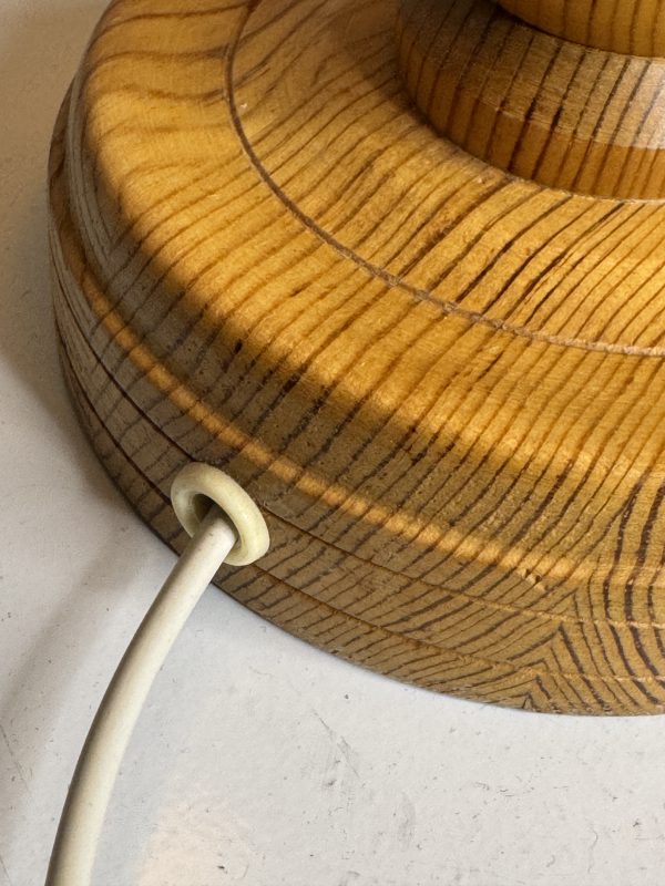 Scandinavische vintage houten lamp